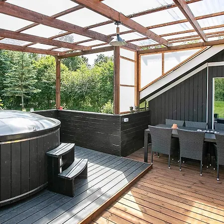 Two-bedroom In 4