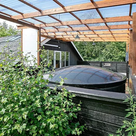 Holiday home Two-bedroom In 4