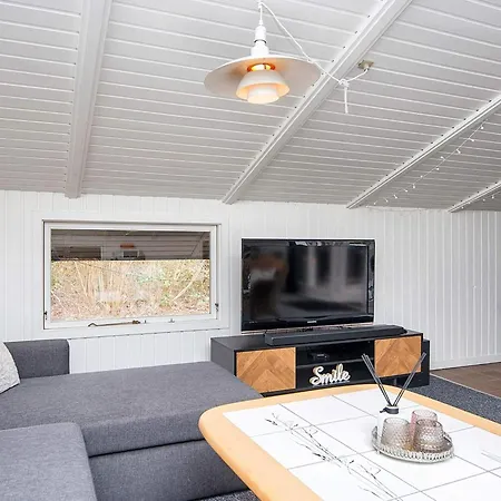 Дом отдыха 6 Person In Ansager-by Traum